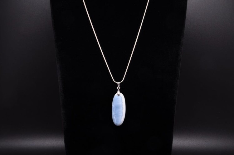 * OPAL BŁĘKITNY PERU WYJĄTKOWA ZAWIESZKA PRZEPIĘKNY NATURALNY OKAZ NR 35 *