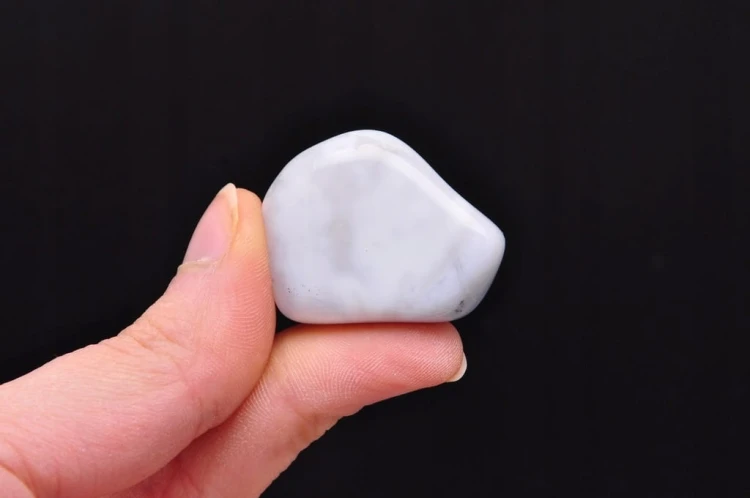 * CHALCEDON BŁĘKITNY AFRYKA PIĘKNY MAŁY OKAZ JASNA BARWA NR 11 *