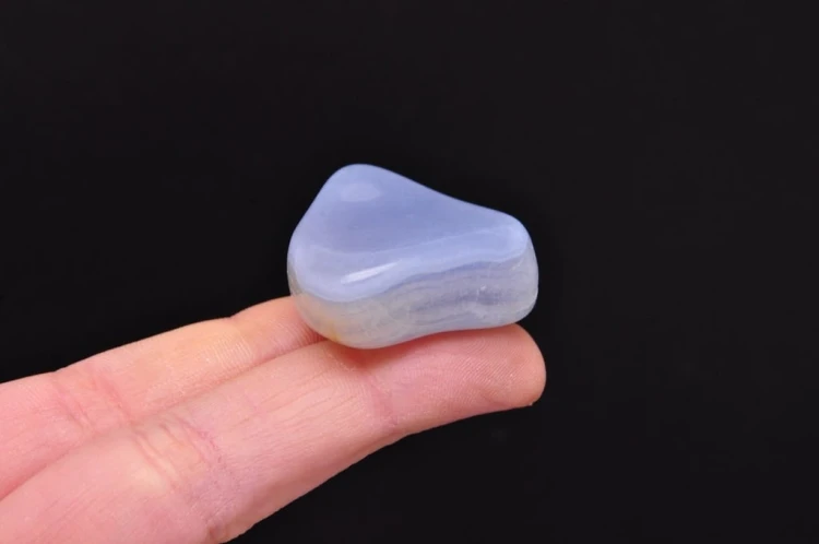 * CHALCEDON BŁĘKITNY AFRYKA UROKLIWY OKAZ BĘBNOWANY NR 7 *