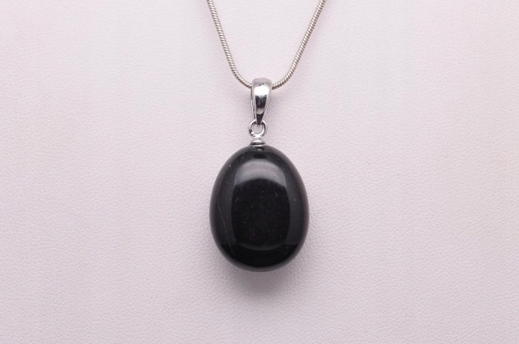 * ONYKS BRAZYLIA NATURALNY MINERAŁ ŚLICZNA CZARNA ZAWIESZKA NR 77 *