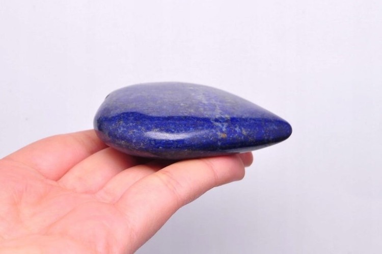 * LAPIS LAZULI PAKISTAN NIEBIESKIE UROKLIWE SERCE NATURALNY KAMIEŃ NR H87 *