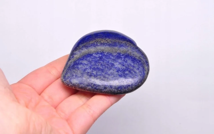 * LAPIS LAZULI PAKISTAN ŚLICZNE SERCE SERDUSZKO NIEBIESKI MINERAŁ NR H91 *
