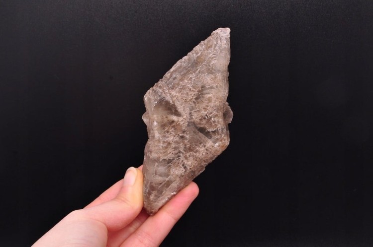 * GIPS INTERESUJĄCY KSZTAŁT NATURALNY MINERAŁ NR 4 *