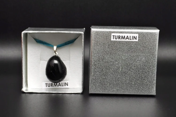 * TURMALIN MADAGASKAR ELEGANCKA ZAWIESZKA W PUDEŁKU NR 21 *