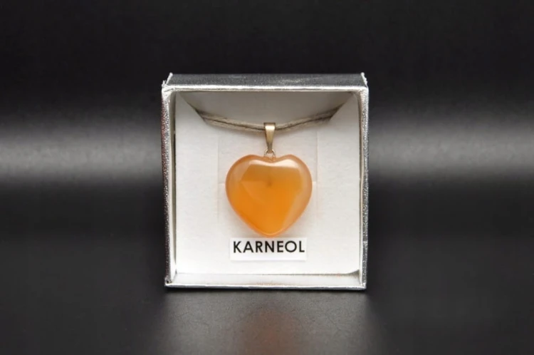 * KARNEOL BRAZYLIA UROKLIWA JASNA ZAWIESZKA NATURALNY OKAZ NR 16 *