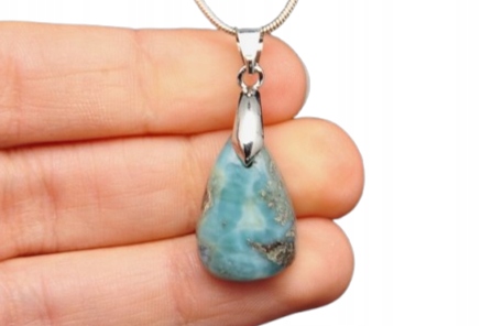 * LARIMAR DOMINIKANA INTERESUJĄCA ZAWIESZKA ŚLICZNY MINERAŁ NR 8 *