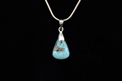 * LARIMAR DOMINIKANA PIĘKNA ZAWIESZKA NATURALNA BIŻUTERIA NR 4 *