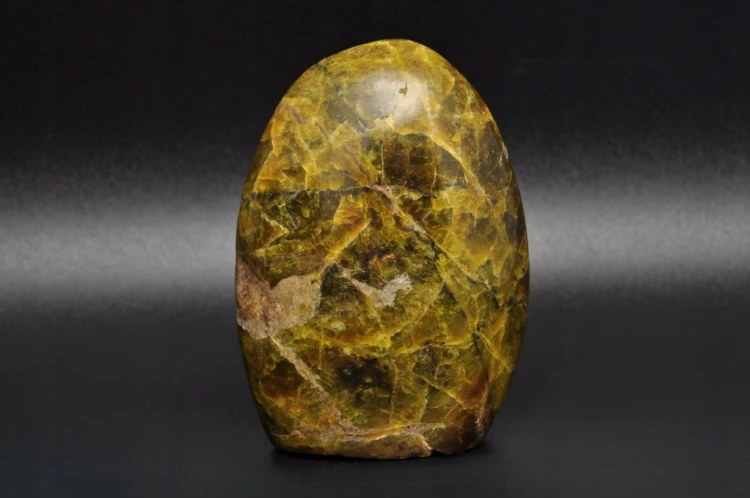 * OPAL ZIELONY MADAGASKAR SZLIFOWANY POLEROWANY MINERAŁ NR 12 *
