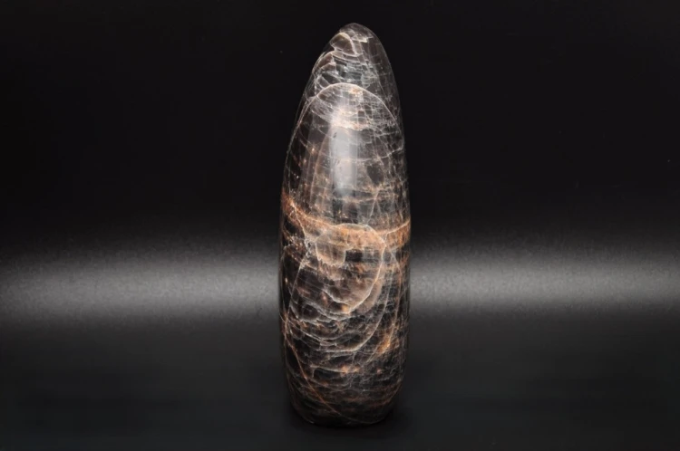 * KAMIEŃ KSIĘŻYCOWY MADAGASKAR MOONSTONE STOJĄCY MINERAŁ JAKO PREZENT NR 2