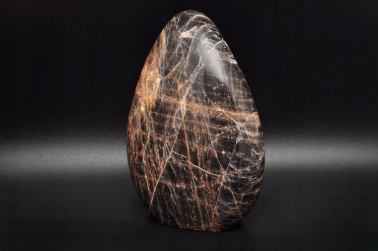 * KAMIEŃ KSIĘŻYCOWY MADAGASKAR MOONSTONE STOJĄCY MINERAŁ JAKO PREZENT NR 2