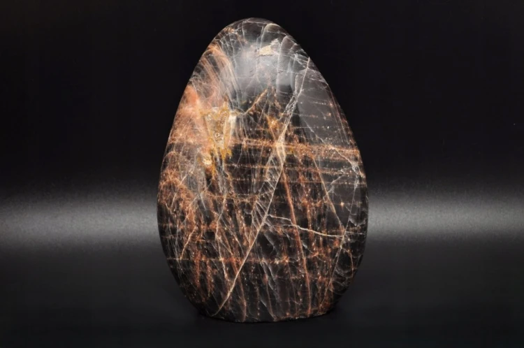 * KAMIEŃ KSIĘŻYCOWY MADAGASKAR MOONSTONE STOJĄCY MINERAŁ JAKO PREZENT NR 2
