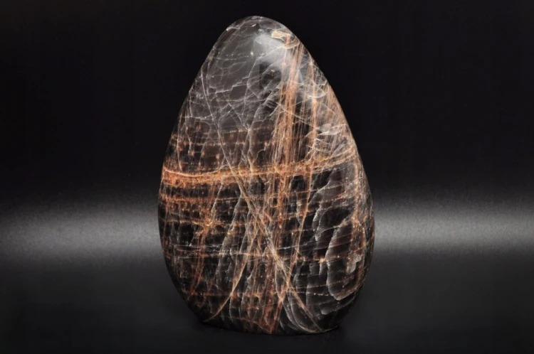 * KAMIEŃ KSIĘŻYCOWY MADAGASKAR MOONSTONE STOJĄCY MINERAŁ JAKO PREZENT NR 2