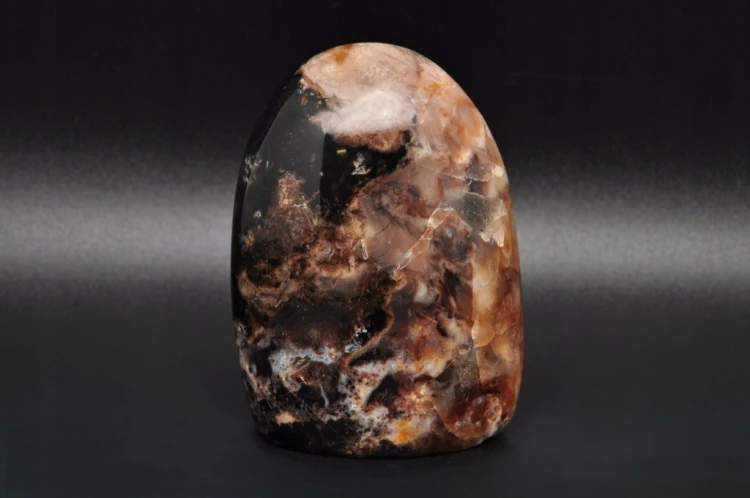 * OPAL BRĄZOWY MADAGASKAR ŚCIĘTA PODSTAWA STOJĄCY MINERAŁ NR 5 *