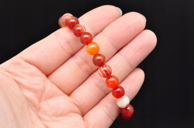* KARNEOL BRANSOLETKA KULKA 8 MM MINERAŁ NATURALNY NA RĘKĘ *