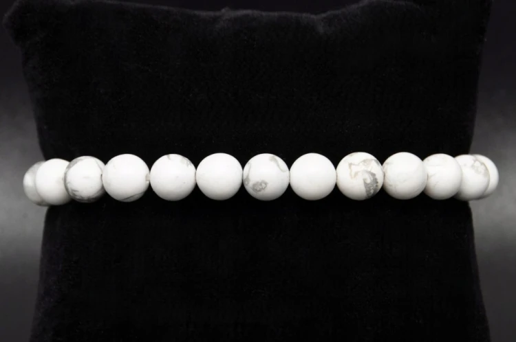 * MAGNEZYT BIAŁA BRANSOLETKA KULKA 8 MM ELEGANCKI WZÓR KAMIEŃ NATURALNY *