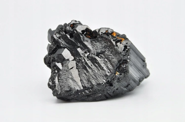* TURMALIN CZARNY MADAGASKAR CZARNY NATURALNY STOJĄCY MINERAŁ NR 10 *