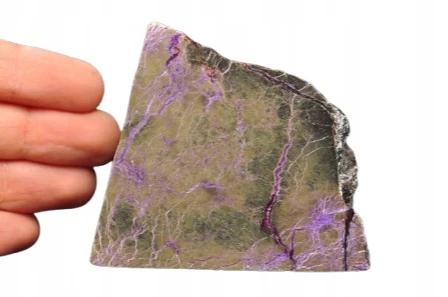 * ATLANTYSYT STICHTIT SERPENTYNIT INTERESUJĄCY MINERAŁ STOJĄCY OKAZ NR 1 *