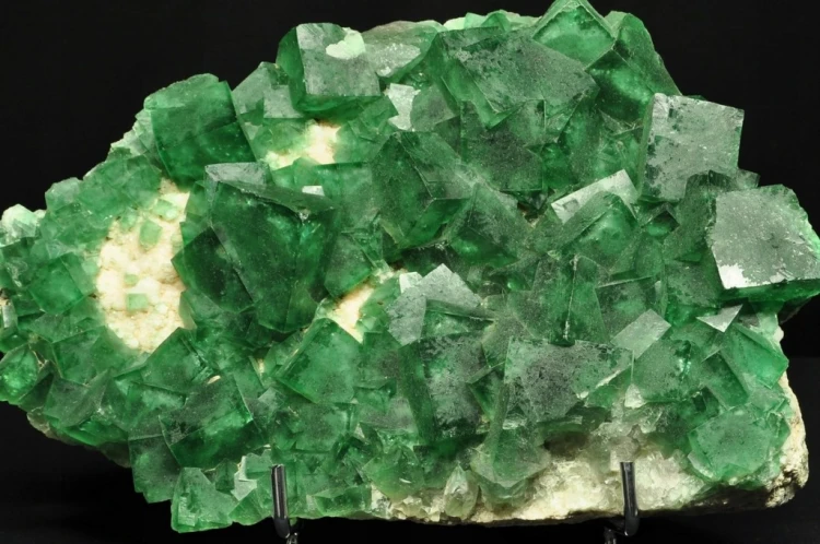 * FLUORYT SZCZOTKA ZIELONA DUŻY MINERAŁ PIĘKNA ZIELONA BARWA 2,7 KG NR 2 *