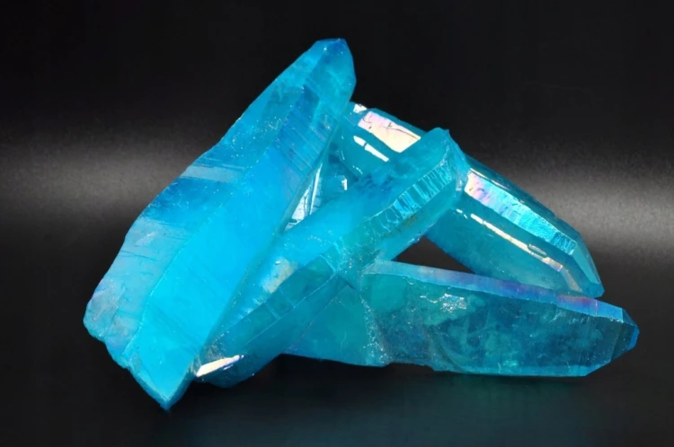 * KWARC NIEBIESKI BLUE AURA BRAZYLIA INTENSYWNY KOLOR OKAZ DO KOLEKCJI NR 1
