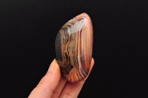 * AGAT SARDONYKS SARDONYX PALM STONE MADAGASKAR INTERESUJĄCY OKAZ GAT12 *