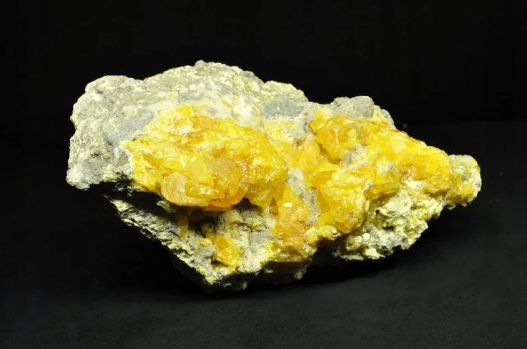 * SIARKA POLSKA PIĘKNY MINERAŁ DO KOLEKCJI INTENSYWNA NATURALNA BARWA NR 2