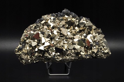* PIRYT PERU PIĘKNE KRYSZTAŁY MINERAŁ NATURALNY DLA KOLEKCJONERA NR 2 *