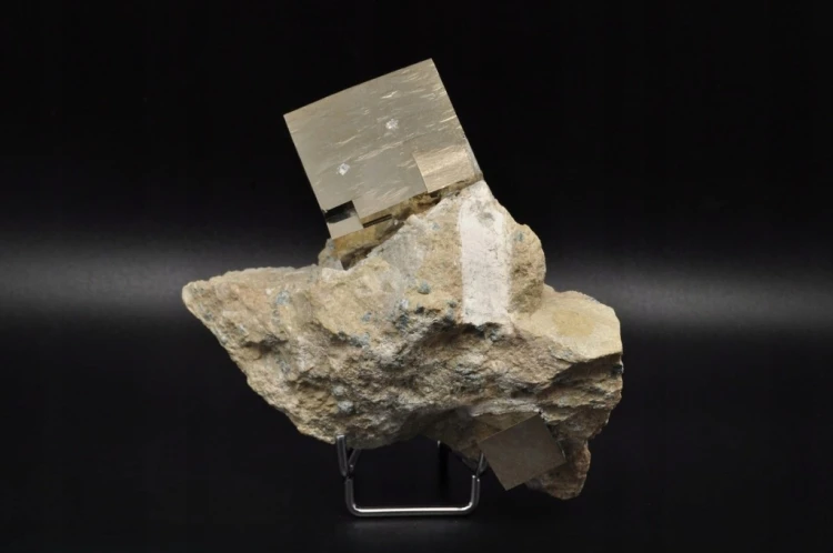 * PIRYT KOSTKA NA SKALE HISZPANIA ZJAWISKOWY MINERAŁ DO KOLEKCJI NR 1 *