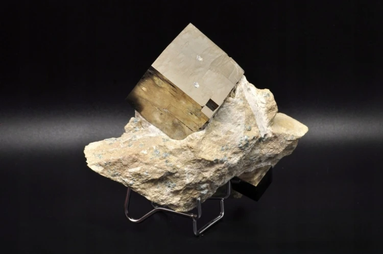 * PIRYT KOSTKA NA SKALE HISZPANIA ZJAWISKOWY MINERAŁ DO KOLEKCJI NR 1 *