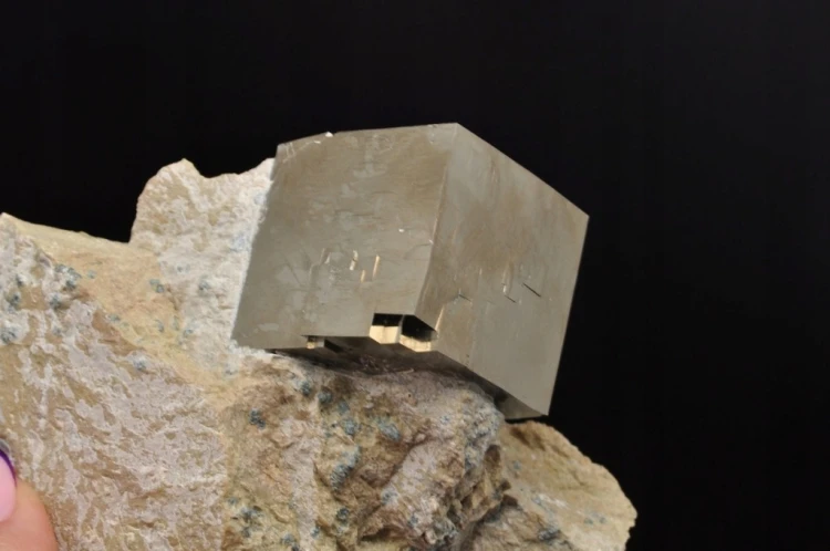 * PIRYT KOSTKA NA SKALE HISZPANIA ZJAWISKOWY MINERAŁ DO KOLEKCJI NR 1 *
