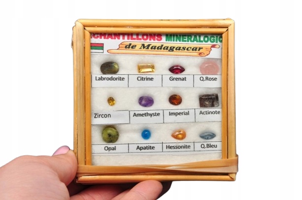 * ZESTAW 12 SZLIFOWANYCH KAMIENI DO WYROBU BIŻUTERII GABLOTKA MINERAŁY NR 1