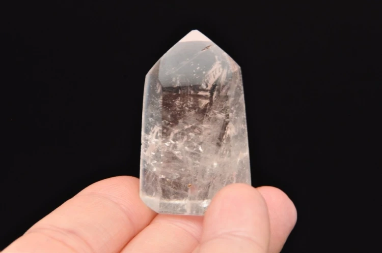 * KRYSZTAŁ GÓRSKI BRAZYLIA MAŁY OBELISK NATURALNY MINERAŁ NR 1 *