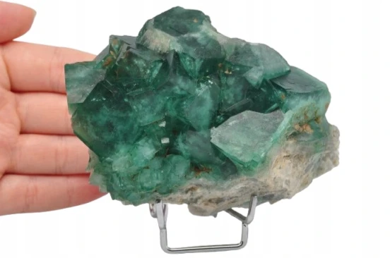 * FLUORYT SZCZOTKA ZIELONA PIĘKNY OKAZ INTENSYWNA BARWA NATURALNY MINERAŁ 4