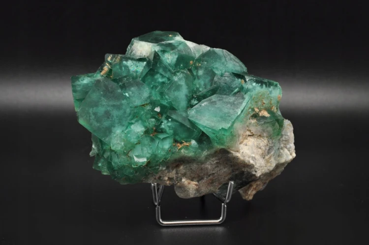 * FLUORYT SZCZOTKA ZIELONA PIĘKNY OKAZ INTENSYWNA BARWA NATURALNY MINERAŁ 4