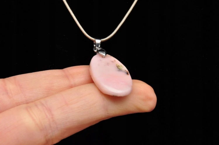* OPAL RÓŻOWY PERU CUDOWNA ZAWIESZKA NATURALNA BIŻUTERIA NR 2 *