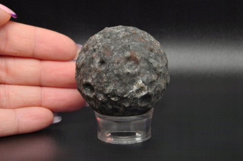 * JUPERLIT YOOPERLITE USA MINERAŁ ŚWIECI W UV KAMIEŃ NATURALNY KULA NR 4 *