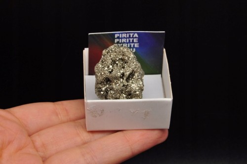 * PIRYT PERU W PUDEŁKU CIEKAWY MINERAŁ ŚWIETNY DO KOLEKCJI NR 6 *