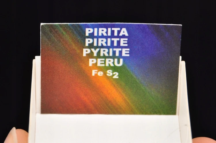 * PIRYT PERU W PUDEŁKU INTERESUJĄCY SUROWY OKAZ NA PREZENT NR 7 *