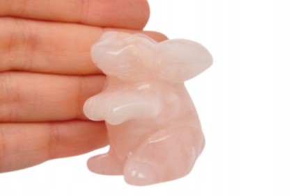 * KWARC RÓŻOWY FIGURKA ZAJĄC PIĘKNY ZAJĄCZEK Z KAMIENIA NATURALNEGO NR 16 *
