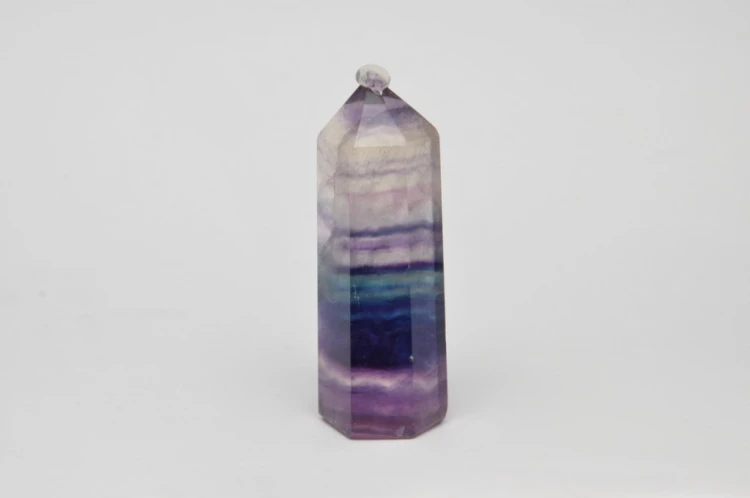 * FLUORYT CHINY OBELISK WIEŻA PIĘKNY WZÓR CUDOWNIE PRZEPUSZCZA ŚWIATŁO 16 *
