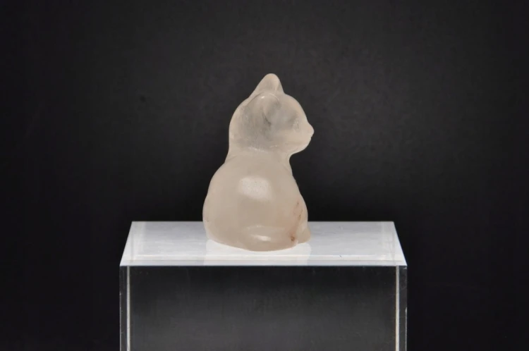 * KRYSZTAŁ GÓRSKI FIGURKA KOT MINERAŁ DO KOLEKCJI RĘKODZIEŁO NR 17 *