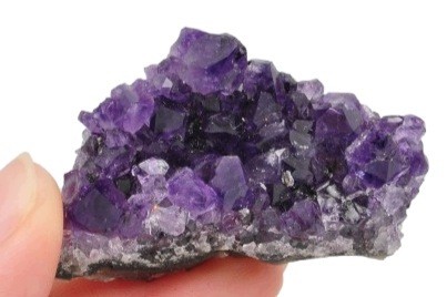 * AMETYST SZCZOTKA URUGWAJ PRZEPIĘKNY MINERAŁ FIOLETOWE KRYSZTAŁY NR 11 *