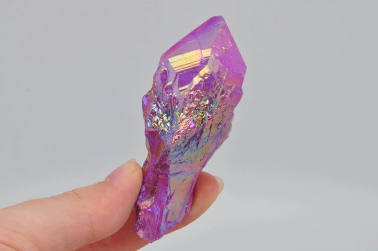 * KWARC PINK AURA MADAGASKAR PRZEPIĘKNY KRYSZTAŁ SUPER JAKOŚĆ NR 10 *