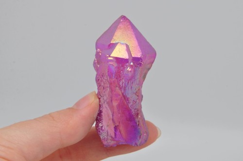 * KWARC PINK AURA KRYSZTAŁ GÓRSKI MADAGASKAR WIELOBARWNA POŚWIATA NR 9 *