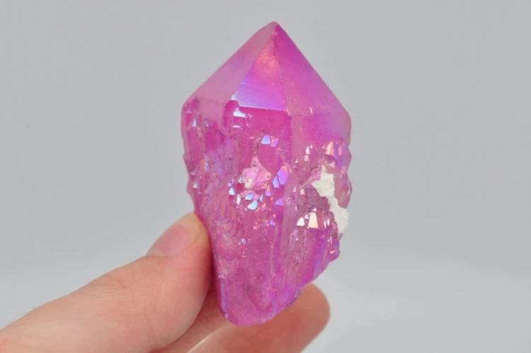 * KWARC PINK AURA KRYSZTAŁ GÓRSKI MADAGASKAR PIĘKNA AURORA NR 8 *