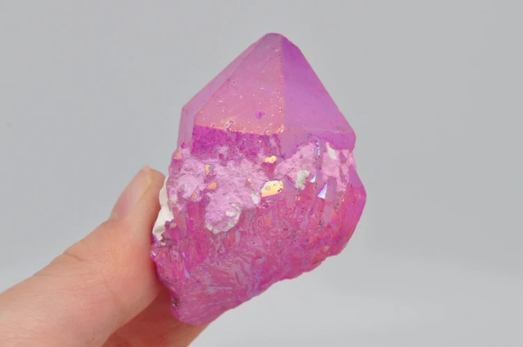 * KWARC PINK AURA KRYSZTAŁ GÓRSKI MADAGASKAR PIĘKNA AURORA NR 8 *
