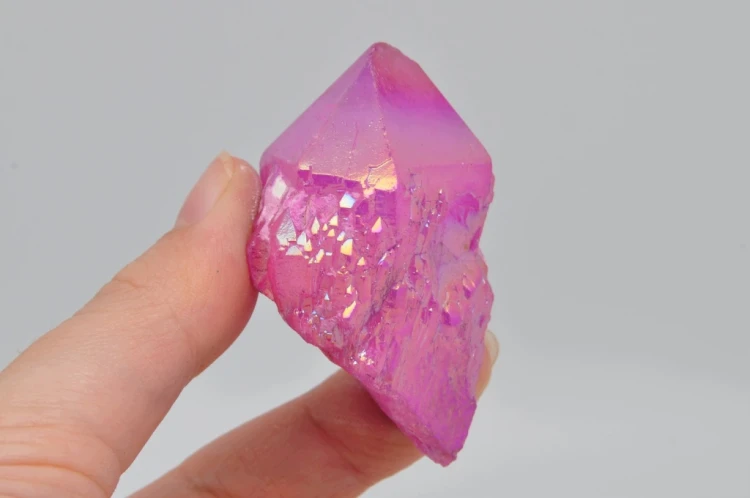 * KWARC PINK AURA KRYSZTAŁ GÓRSKI MADAGASKAR PIĘKNA AURORA NR 8 *