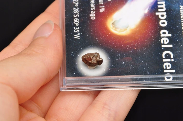 * METEORYT CAMPO DEL CIELO INTERESUJĄCY PRAWDZIWY OKAZ NR 12 *