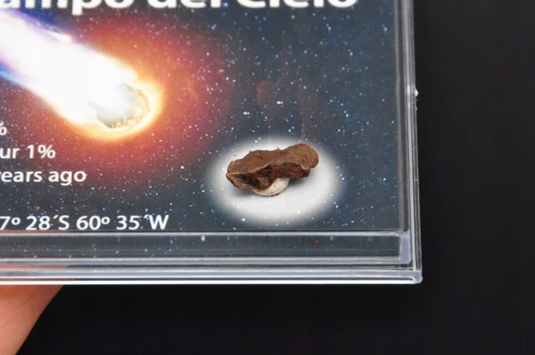 * METEORYT CAMPO DEL CIELO INTERESUJĄCY KSZTAŁT SUROWY OKAZ NR 9 *