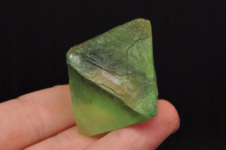 * FLUORYT CHINY ZIELONA KOSTKA PIĘKNY MINERAŁ NR F2 4 *