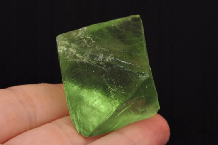 * FLUORYT CHINY ZIELONA KOSTKA PIĘKNY MINERAŁ NR F2 4 *